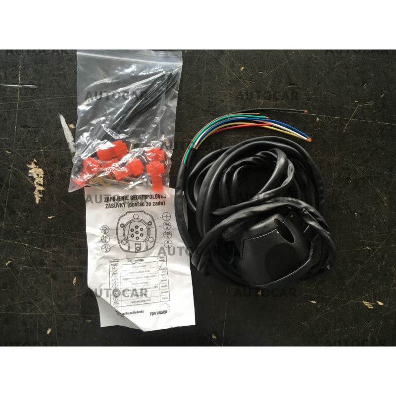 Instalatie electrica 190 -7 PIN -cu priza de plasic MTR - MT5994