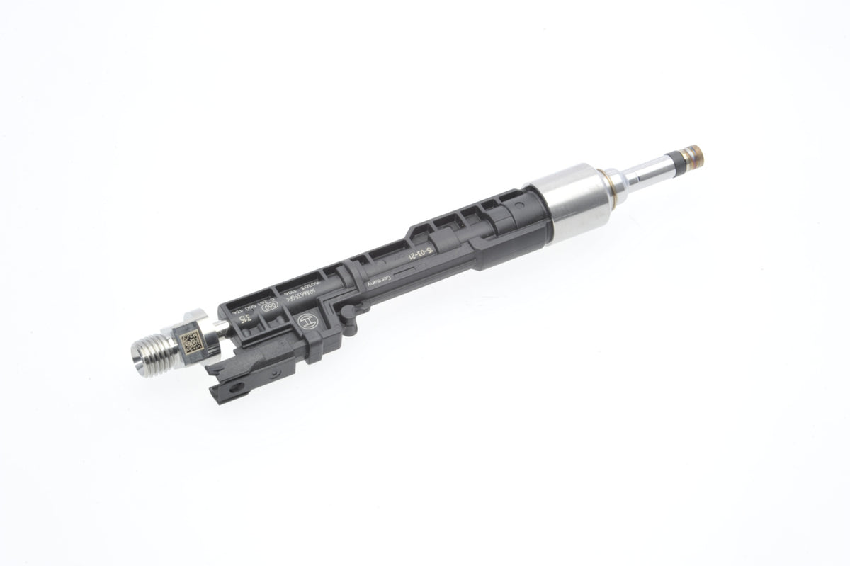 Injector 0 261 500 136 BOSCH