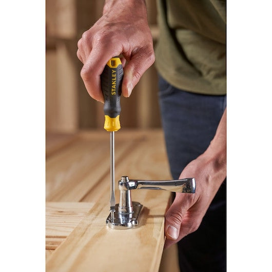 Șurubelniță evazată STANLEY® CUSHION GRIP™ 5,5 mm x 100 mm - STHT161460