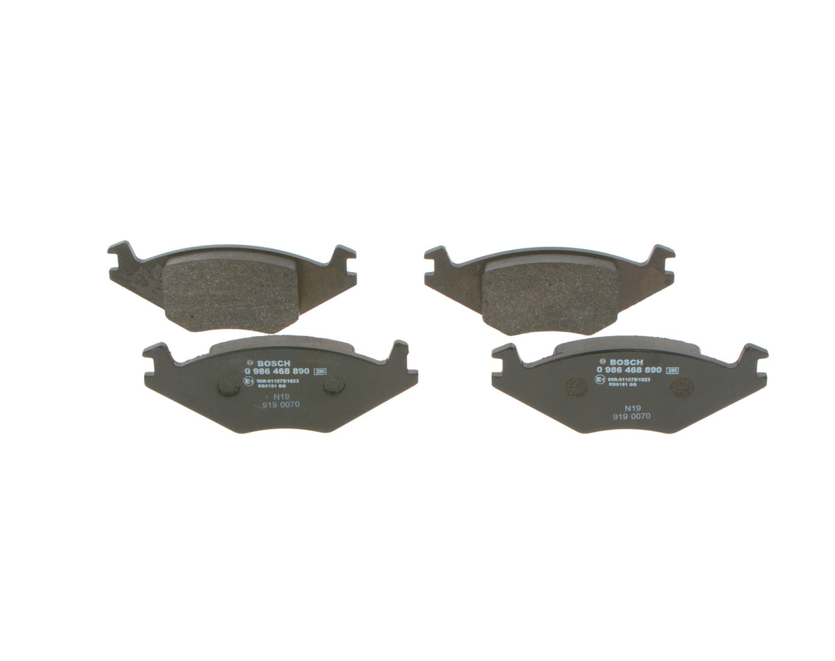 Set placute frana BOSCH 0 986 468 890