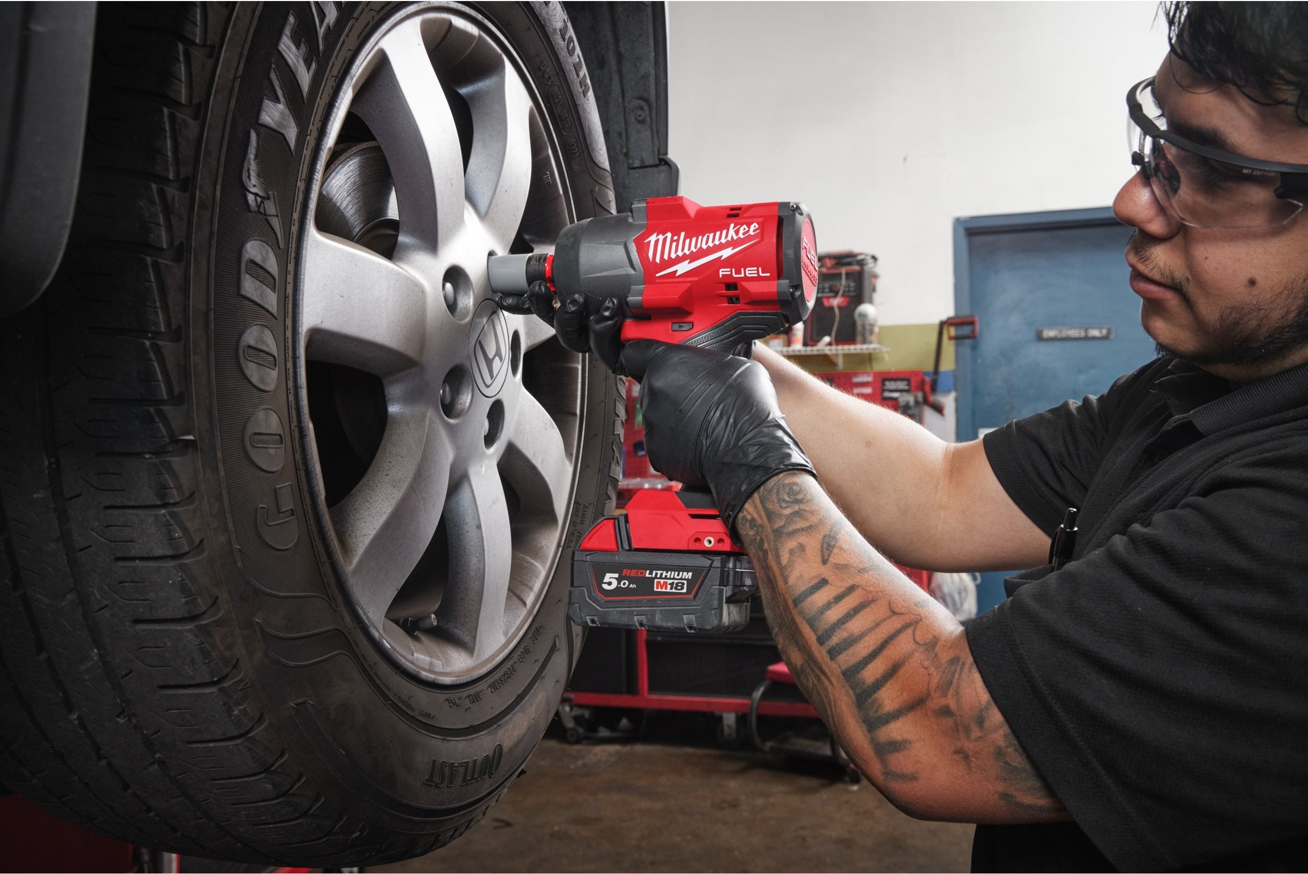 Cheie de impact M18 FUEL™ ½″, cuplu ridicat și inel de fixare Milwaukee - 4933492783