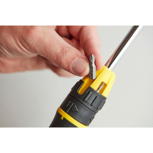 Șurubelniță clichet STANLEY® cu set de biti - 68010
