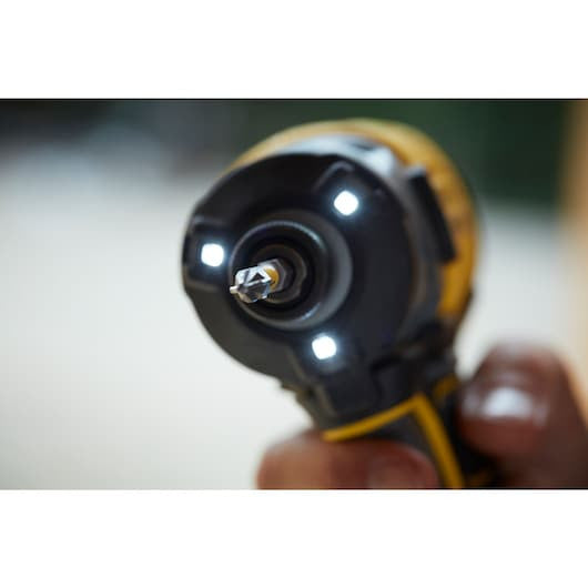 Masina de Insurbat cu Impact 18V, Stanley Fatmax V20, Fara Perii, 3 Viteze, Hex 1/4", 190Nm, 2 x 2.0 - SFMCF820D2KQW