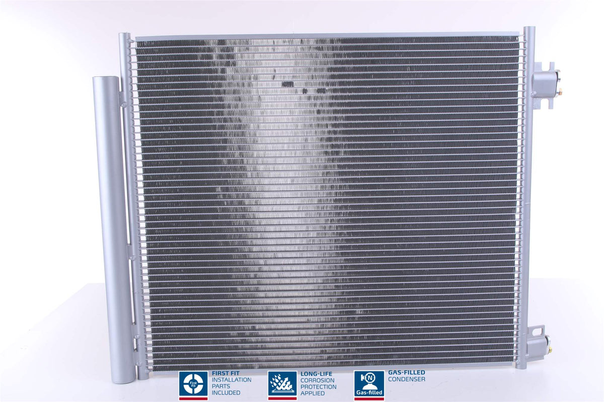 Condensator, climatizare 940546 NISSENS
