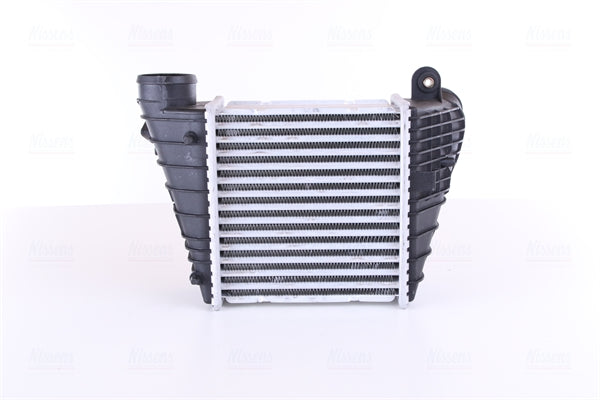 Intercooler, compresor 96847 NISSENS