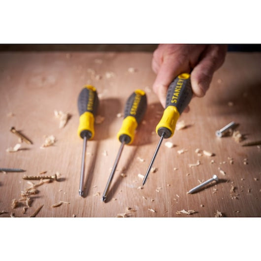 Șurubelniță dreaptă STANLEY® Essential 3 mm x 75 mm - STHT060358