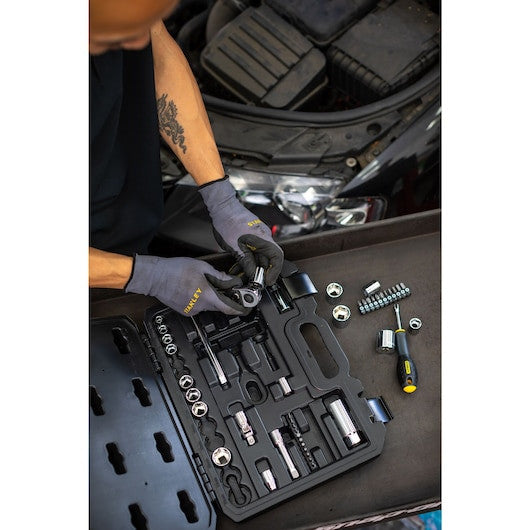 Set de clicheți cu 72 de dinți și chei tubulare STANLEY® 1/4 in., cu accesorii, 38 buc. - STMT828281
